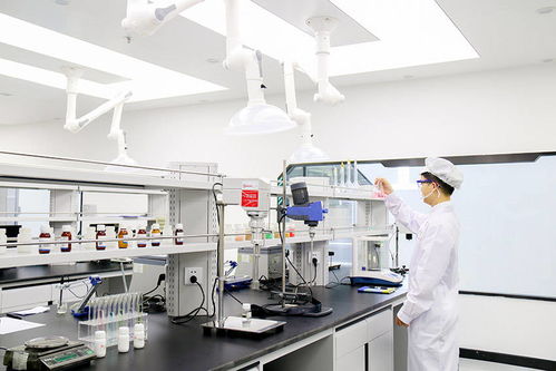 广州OEM镇定舒敏喷雾代加工 打造敏感肌护肤新宠，平替玉泽的优质化妆品解决方案